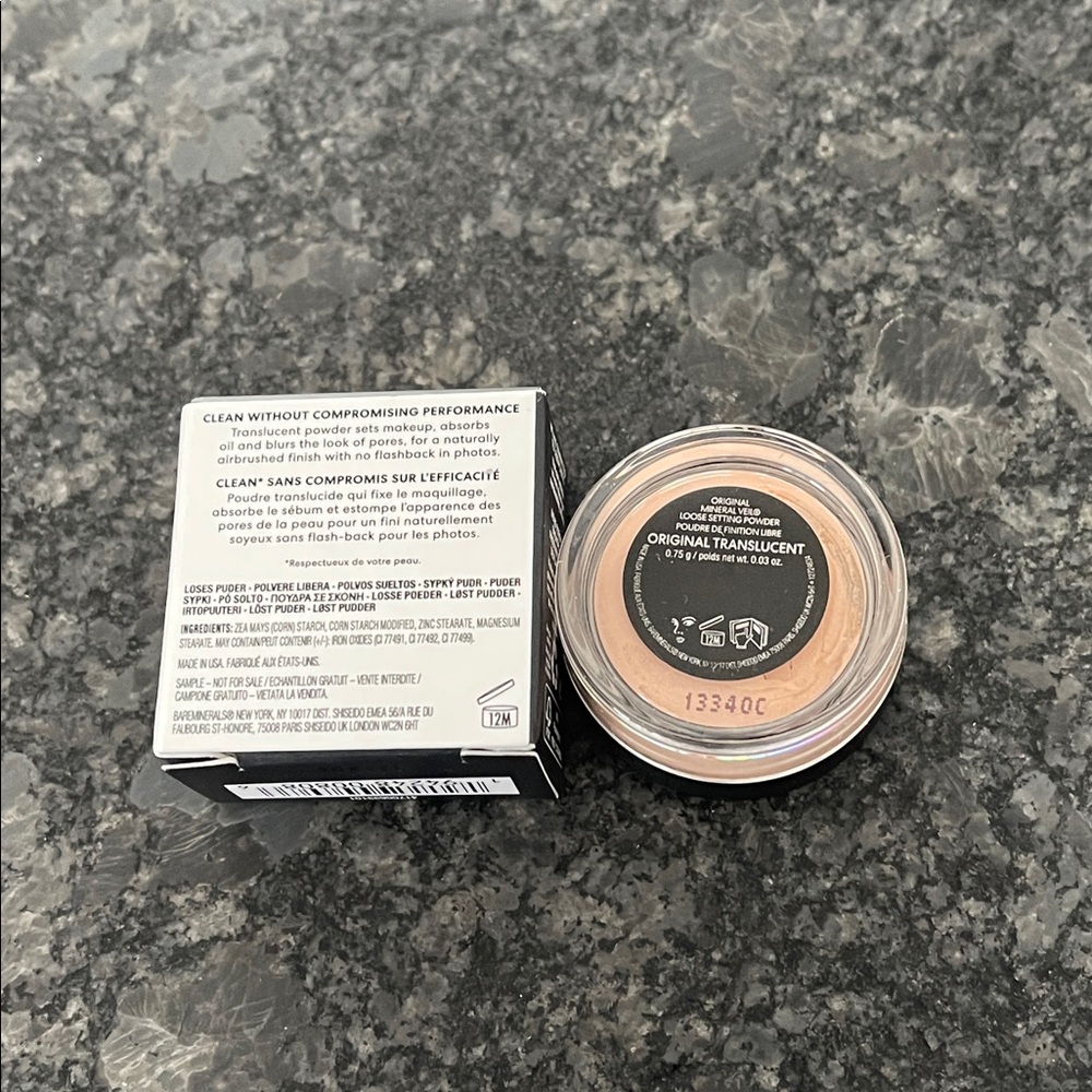 Bare Minerals Original Mineral Veil Loose Setting Powder in Original Translucent - Picture 9 of 9